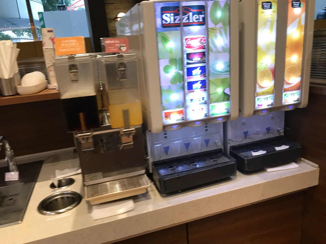 Sizzler Landmark Plaza
