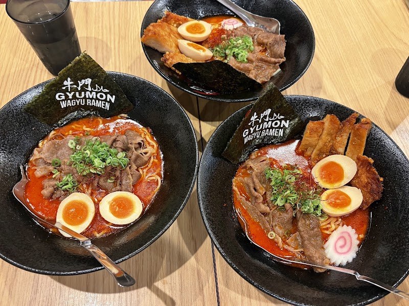Halal Wagyu Ramen & Gyukatsu GYUMON Kaminarimon Tokyo Asakusa
