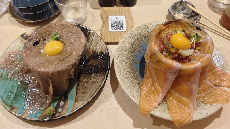 Wagyu & Seafood USHITOSAKANA, Tanukikoji