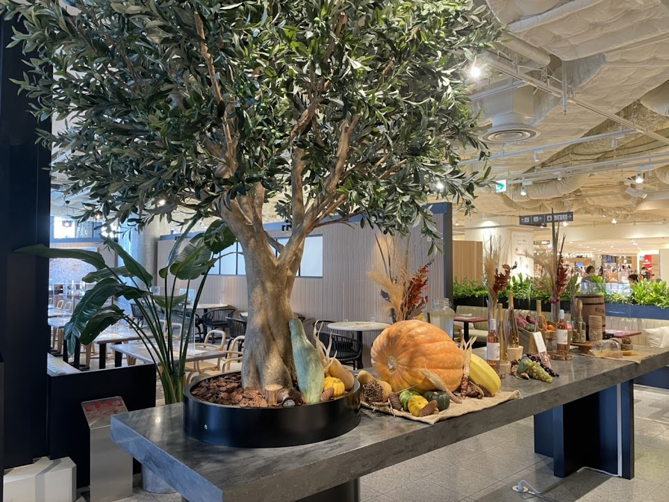 Cosme Kitchen Adaptation - Umeda Store