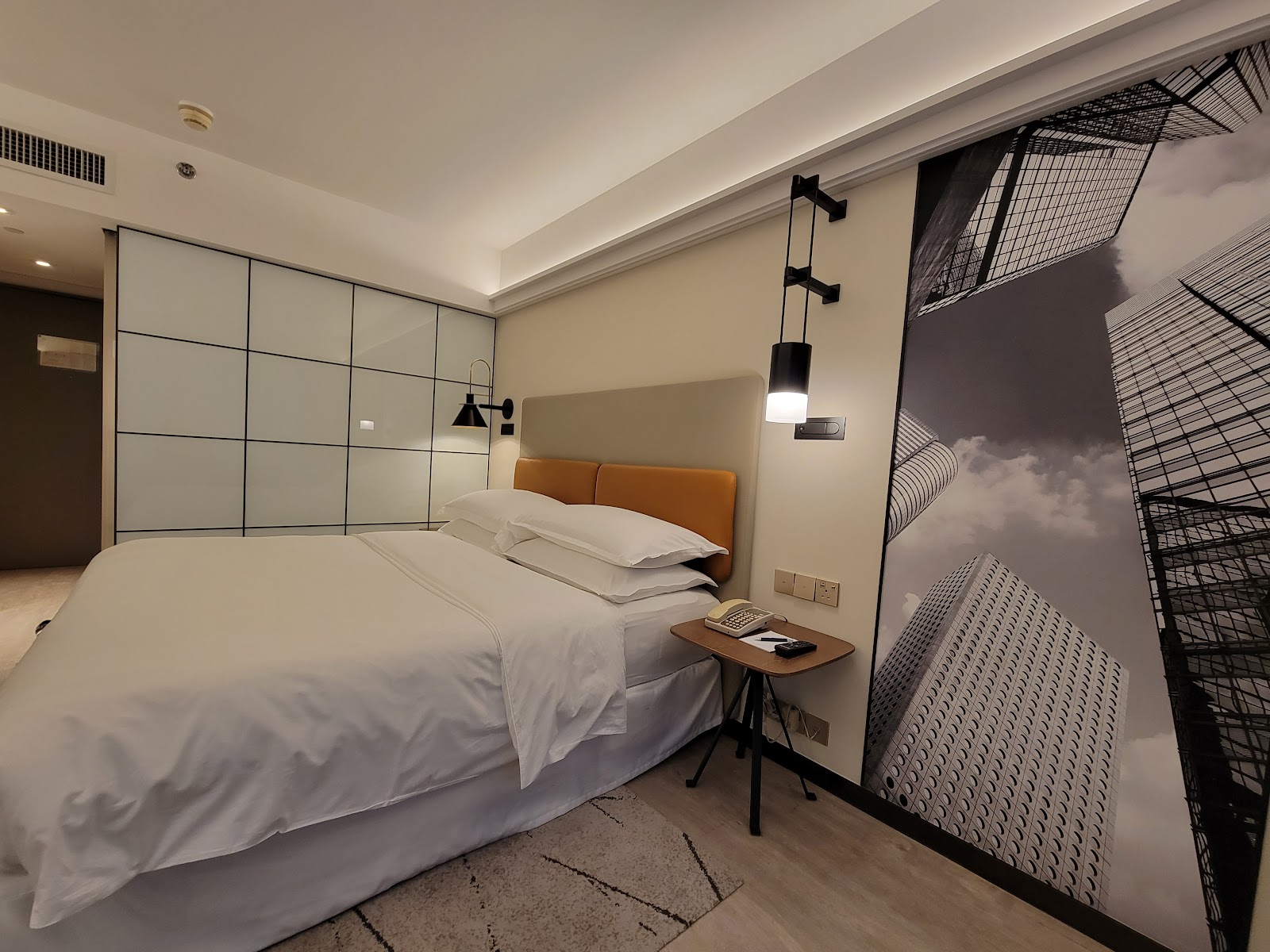 Sheraton Hong Kong Hotel & Towers
