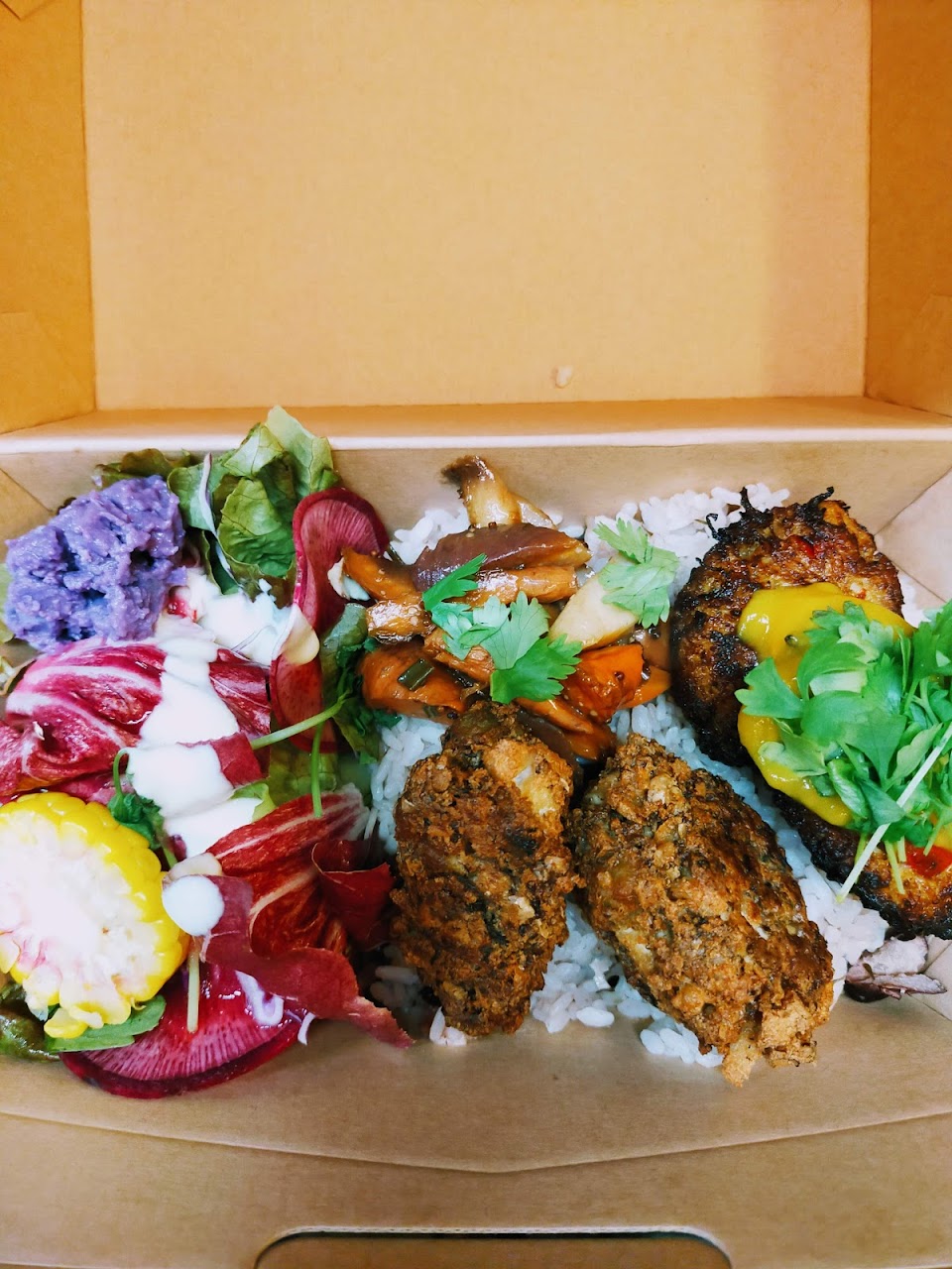 RE-public by BASE ISLAND KITCHEN