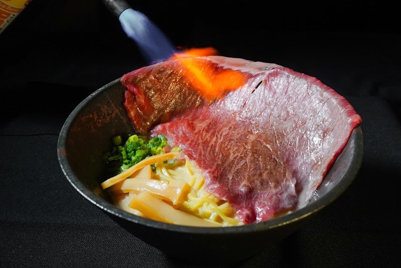 Shinsaibashi Wagyu Halal Ramen Noodle Kobe Beef Osaka Restaurant 心斋桥和牛拉面