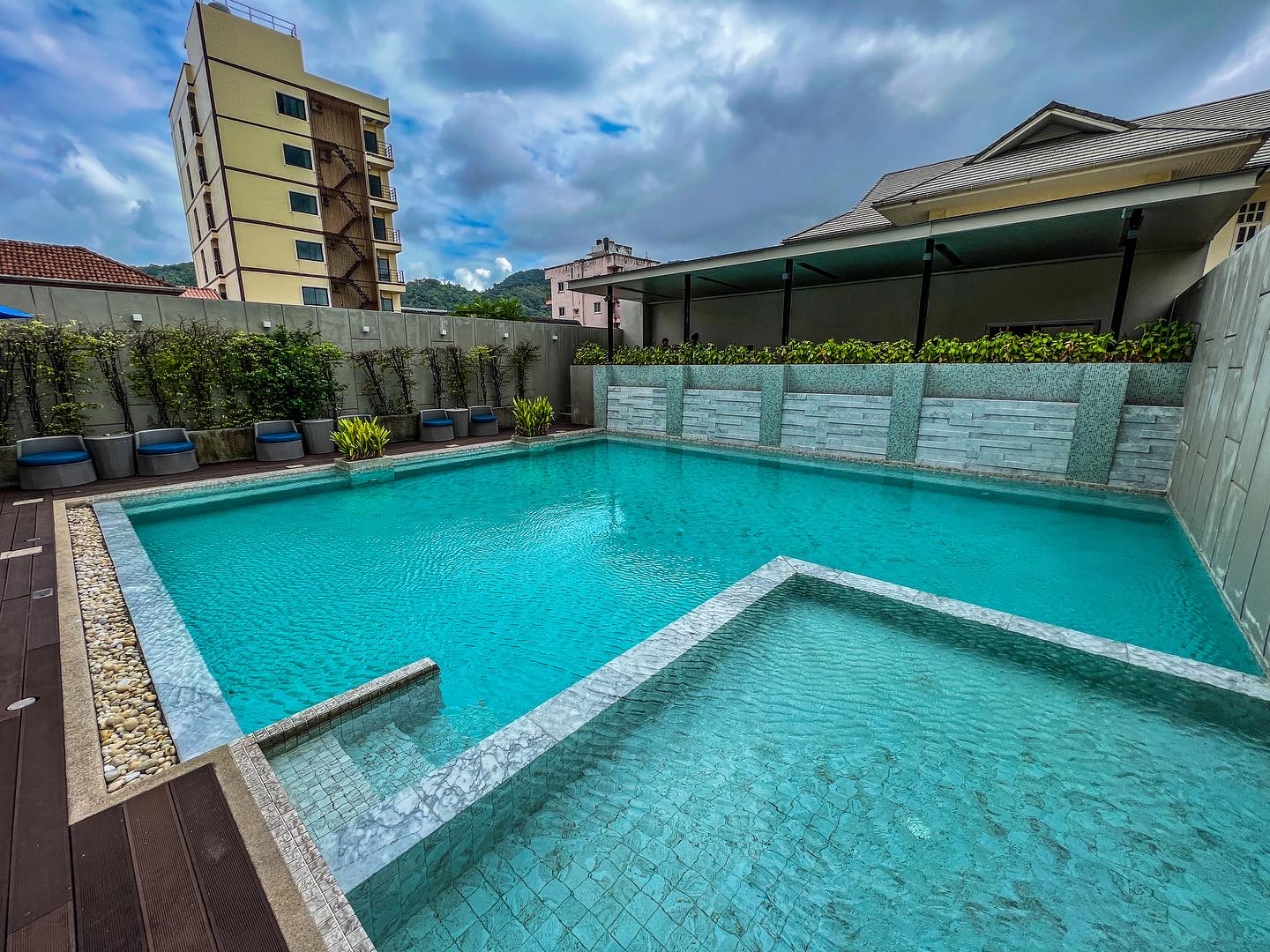 Patong Bay Residence