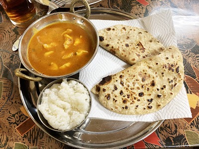 Ahuja Restaurant